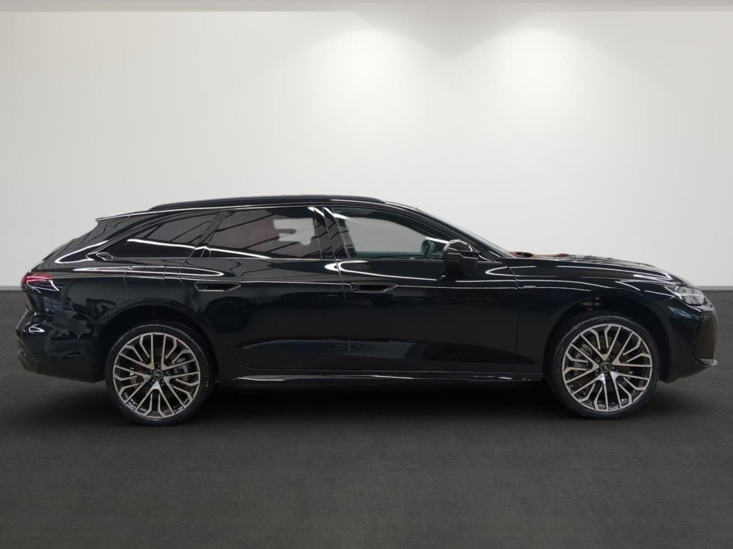 Bild über Audi A6 Avant e-hybrid e-hybrid quattro 220 kW S tronic - für weitere Informationen kontaktieren Sie den Audi Partner