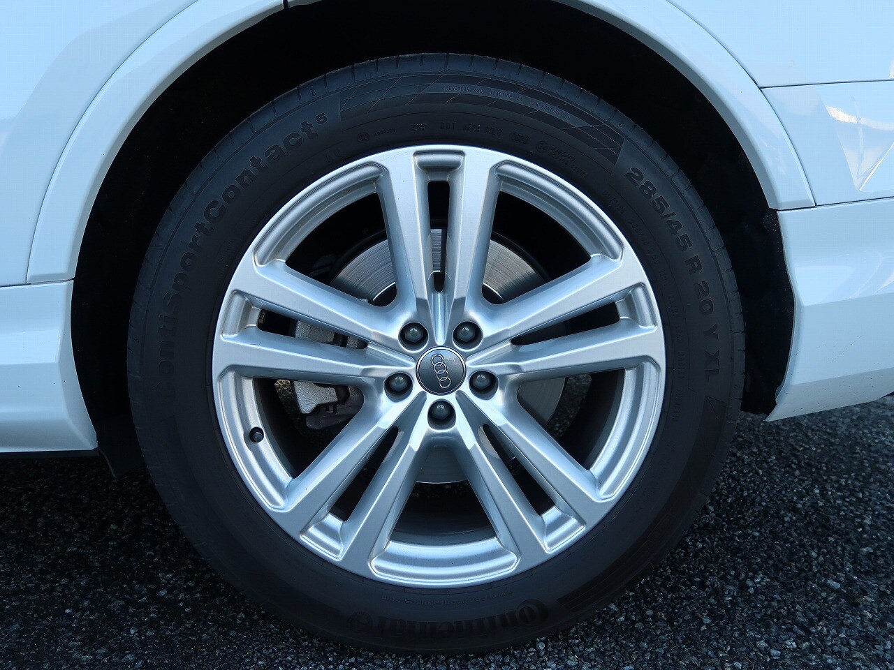 Image about Audi Q7 55 TFSI quattro S line