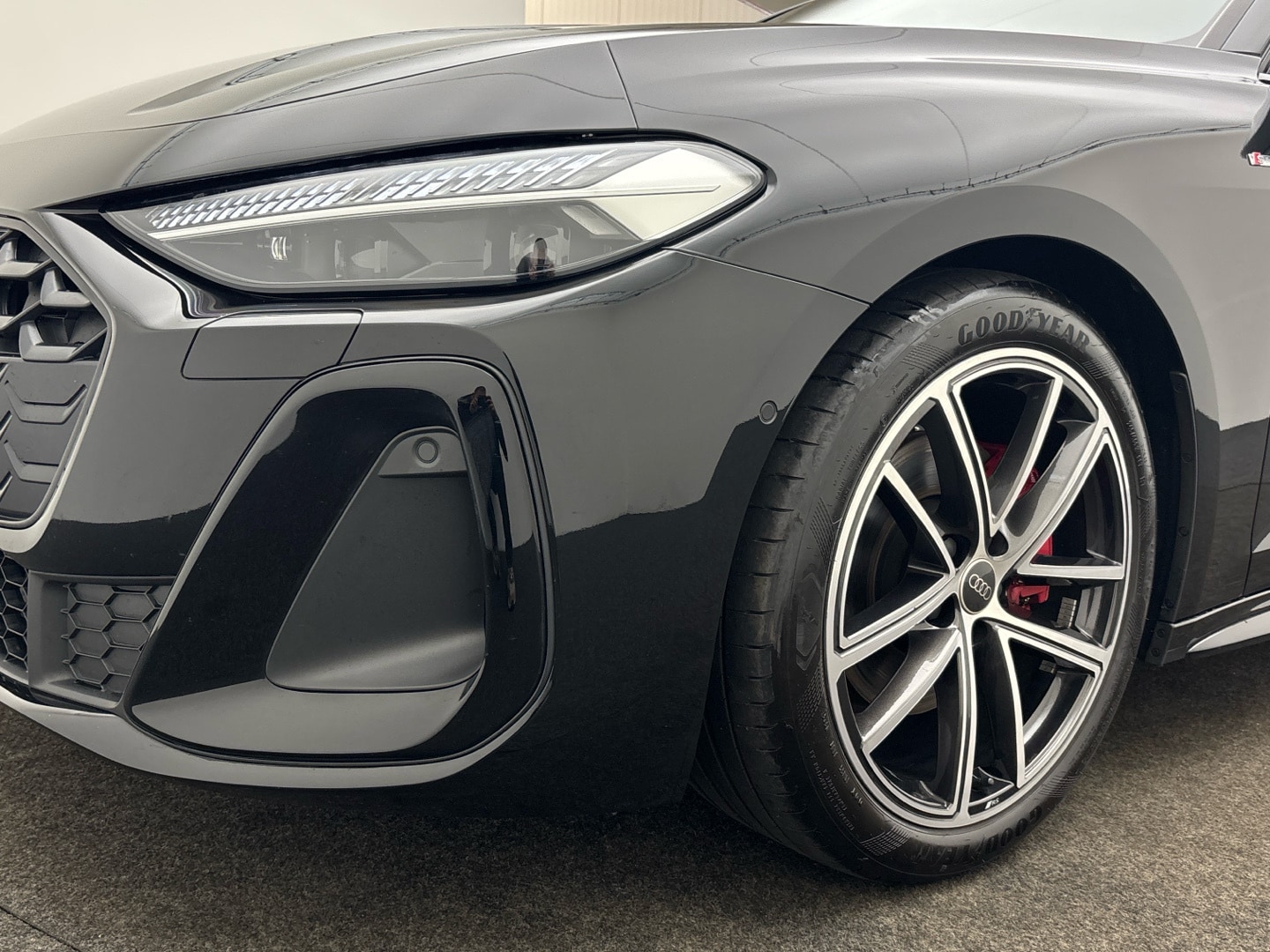 Bild über Audi A5 Avant TFSI S tronic - für weitere Informationen kontaktieren Sie den Audi Partner