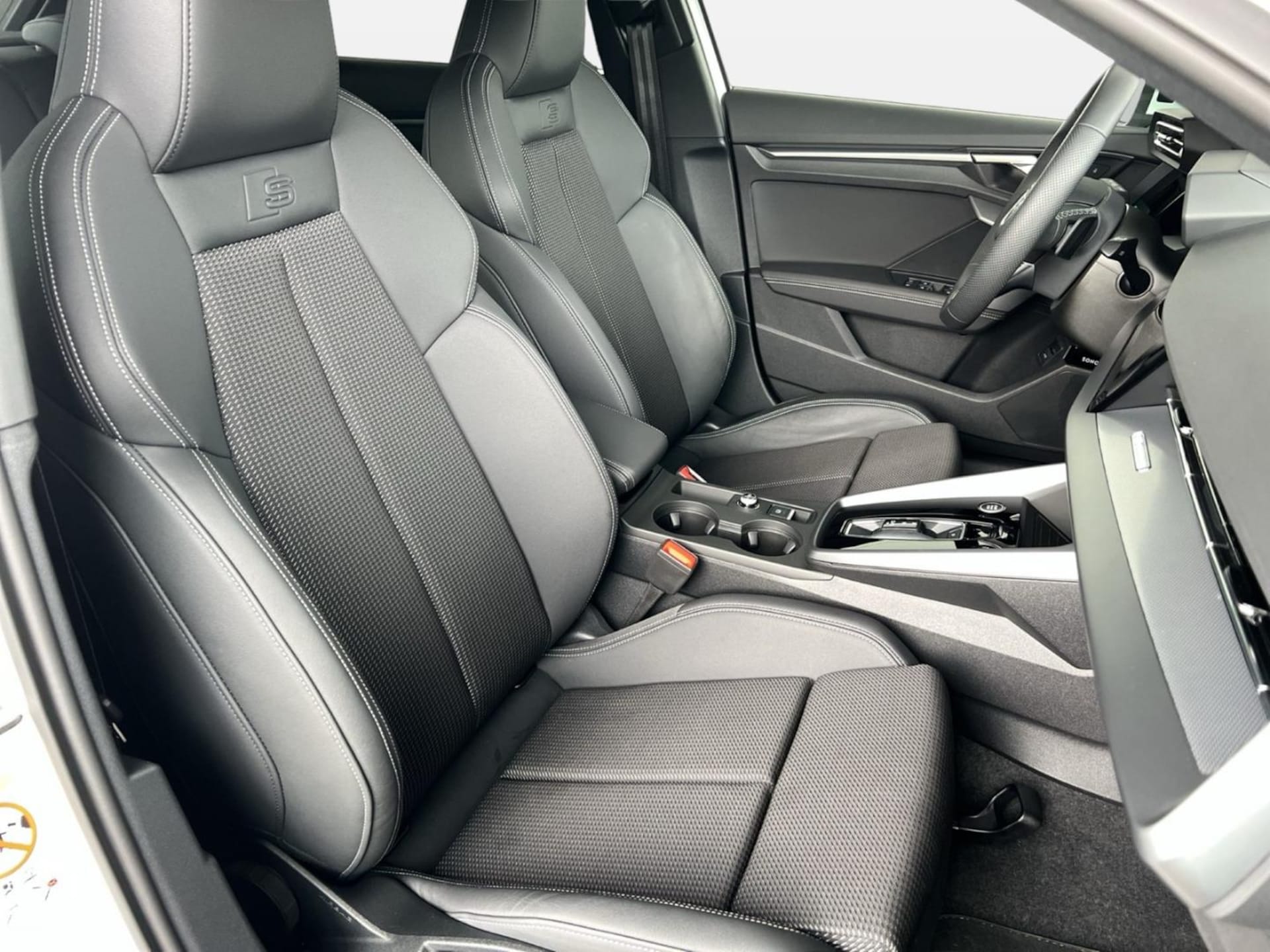 Audi A3 Sportback S line