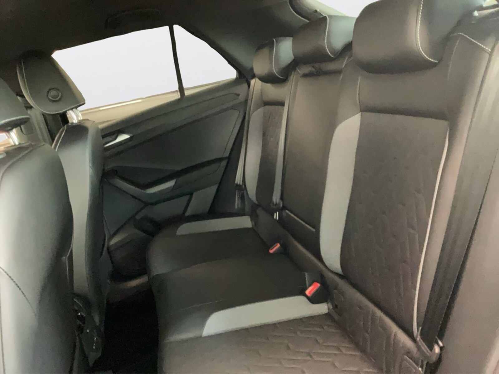 Volkswagen T-Roc – Bild 14