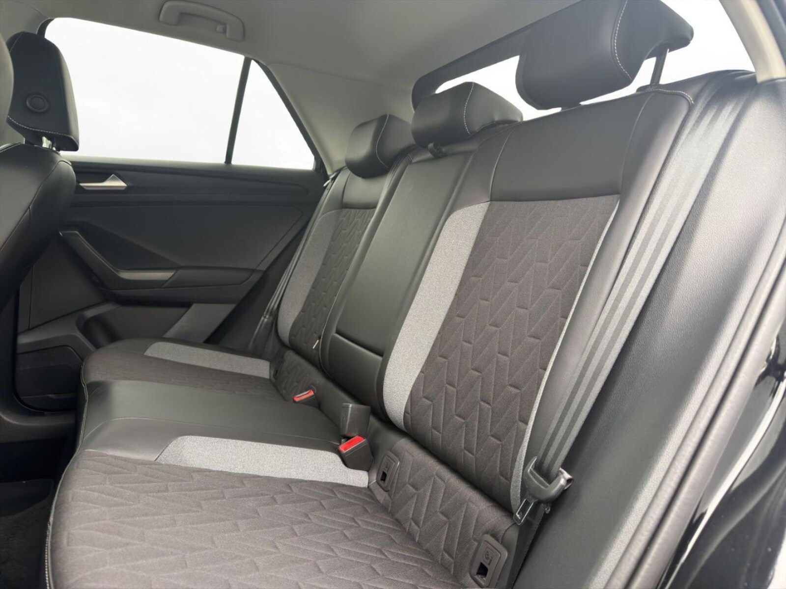 Volkswagen T-Roc – Bild 6