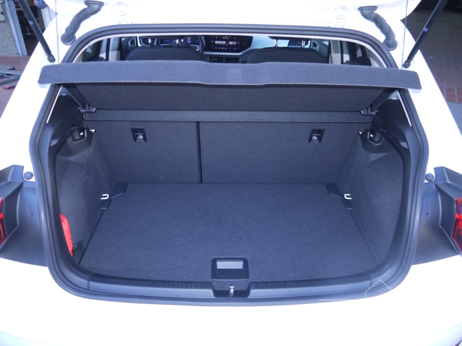 Volkswagen Polo – Bild 11