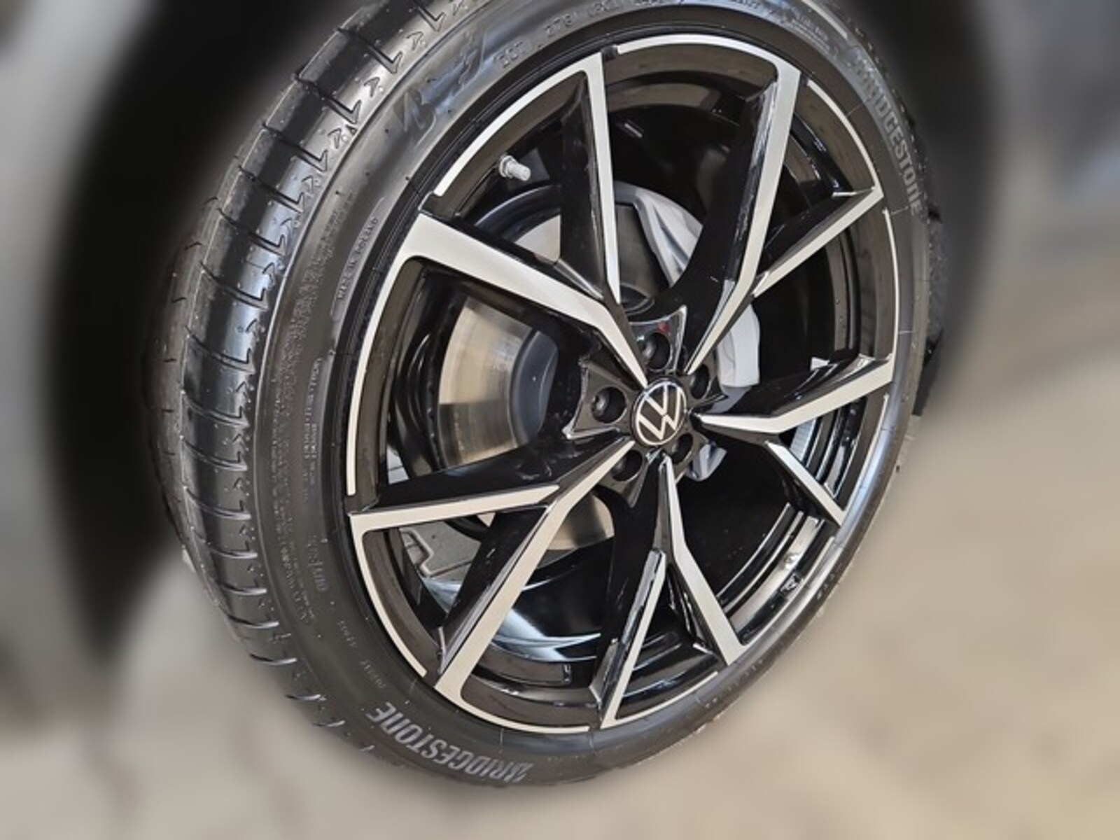Volkswagen Touareg – Bild 4