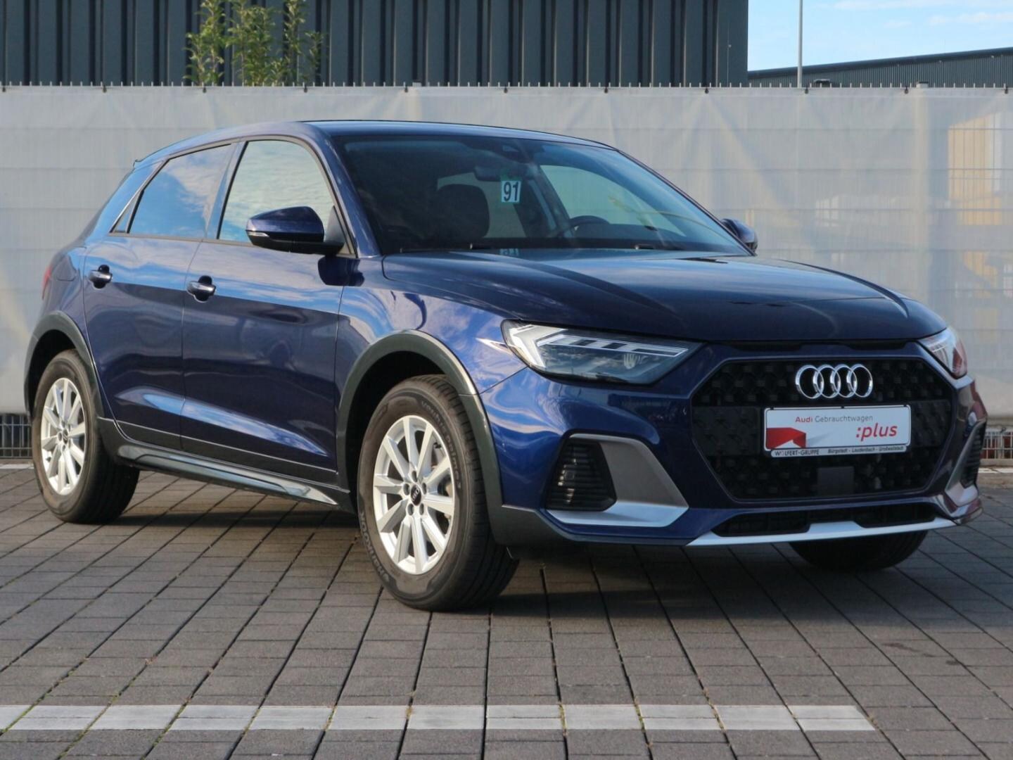 Bild über Audi A1 allstreet 30 TFSI S tronic - für weitere Informationen kontaktieren Sie den Audi Partner