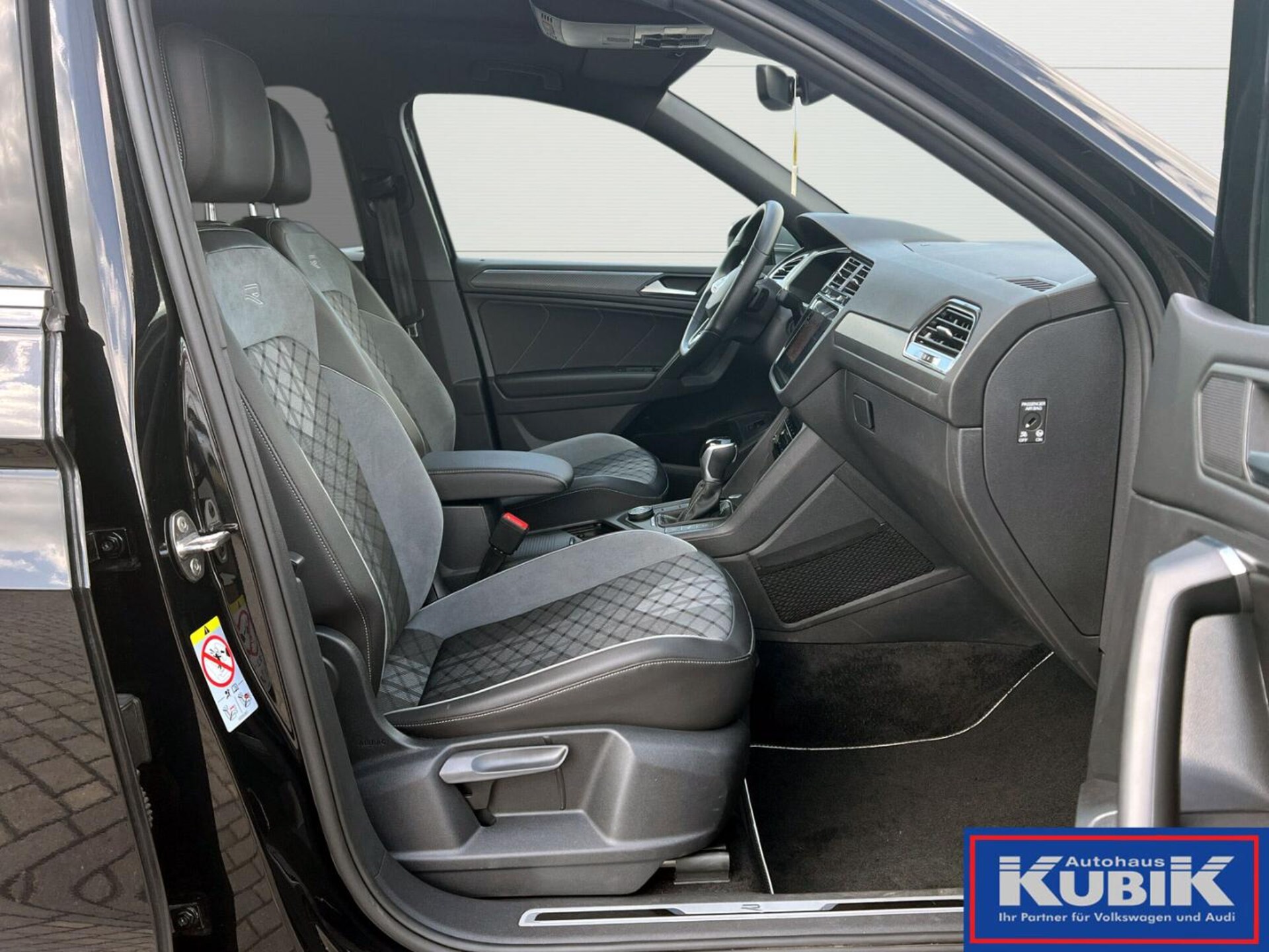 Volkswagen Tiguan Allspace R-Line