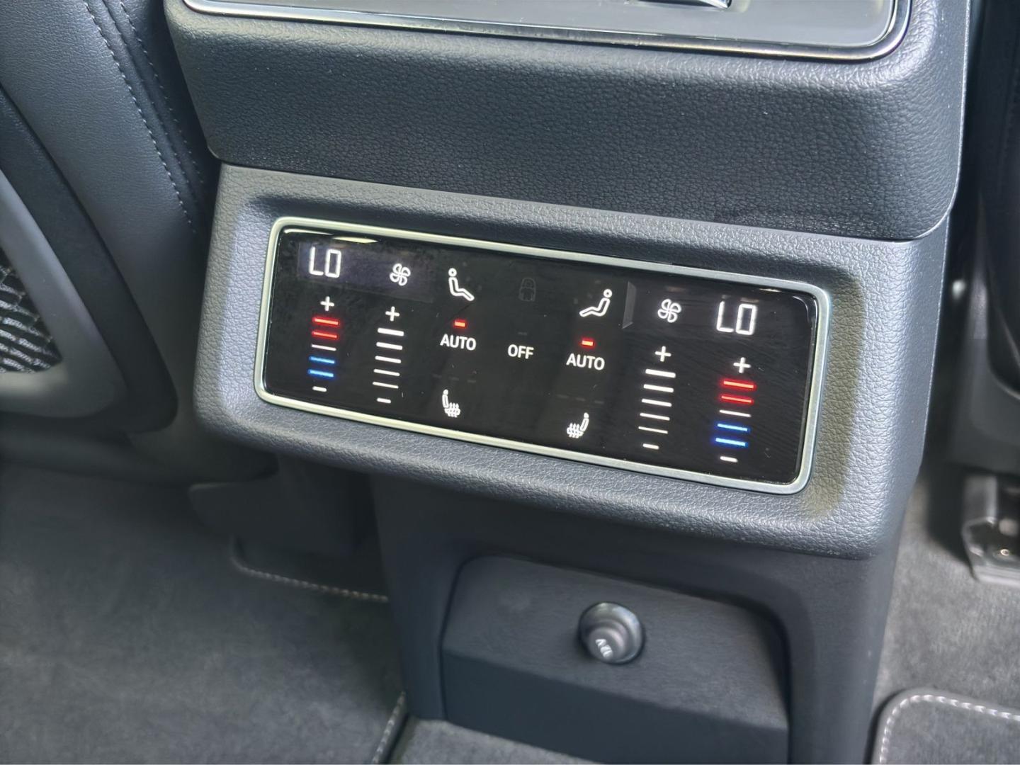 Image about Audi Q8 e-tron advanced 55 e-tron quattro