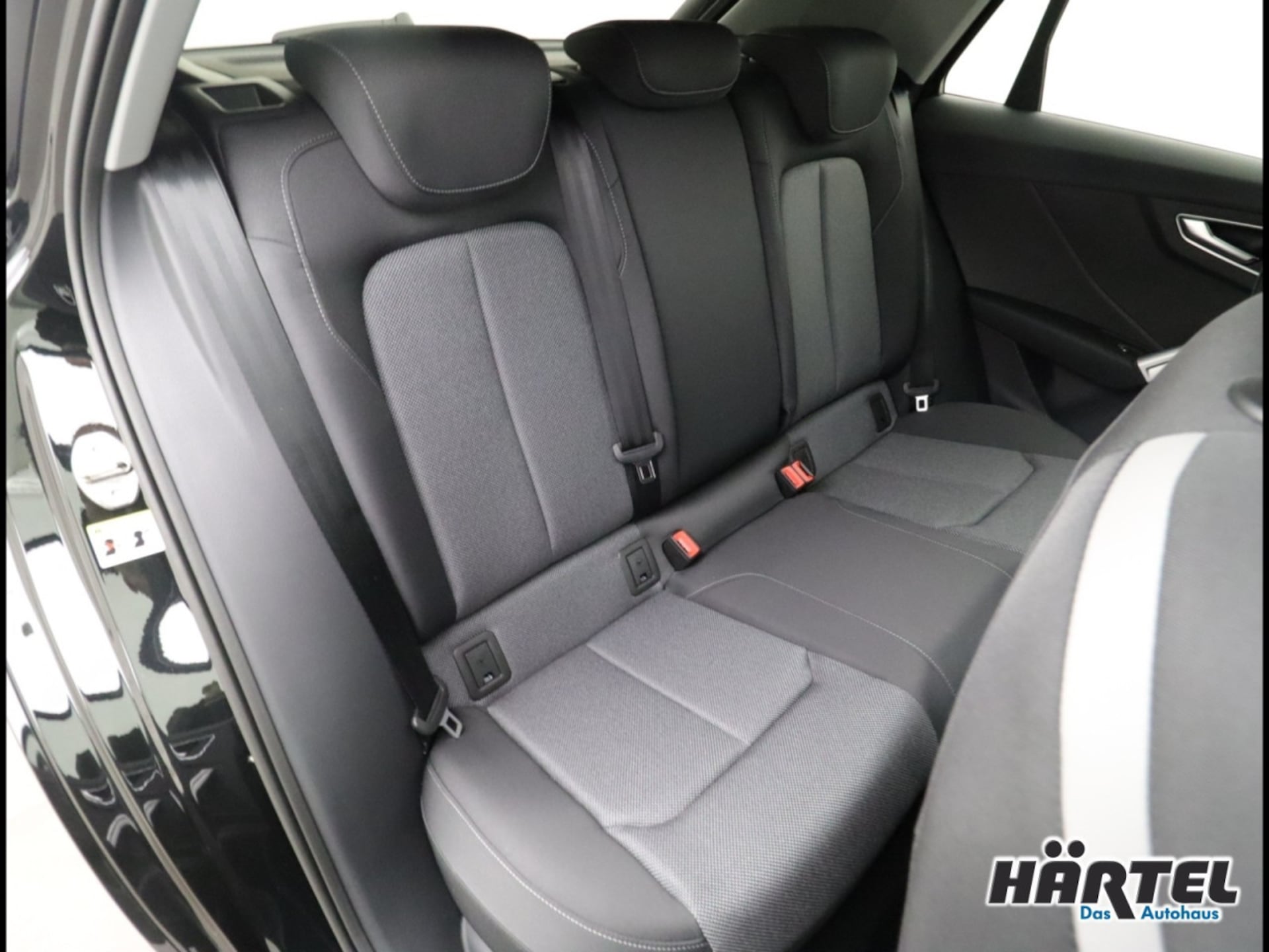 Audi Q2 S line