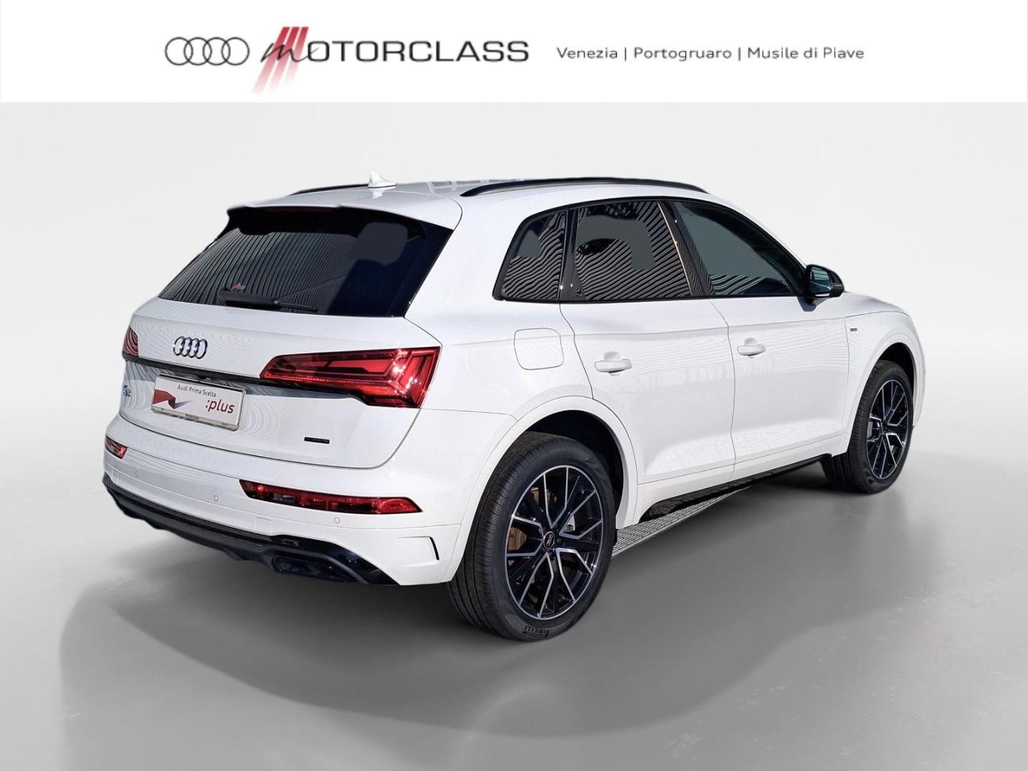 Immagine di Audi Q5 TFSI e S line plus 50 TFSI e quattro 220 kW (299 CV) S tronic - Vista: for more details contact your dealer