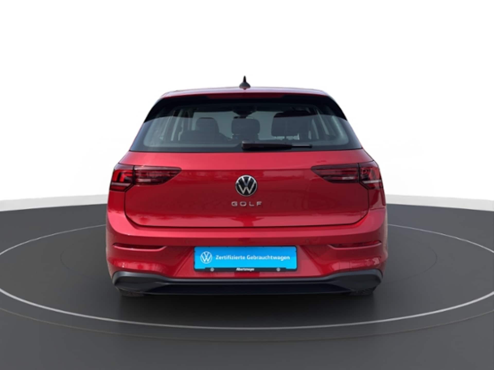 Volkswagen Golf Life