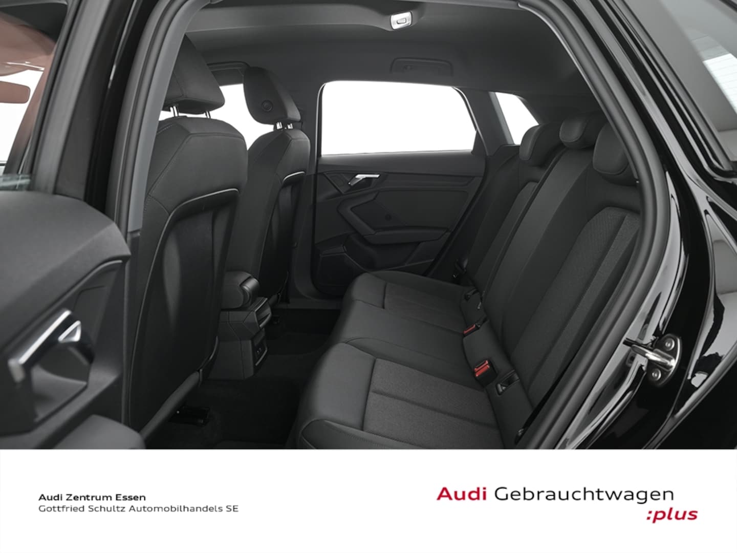 Bild über Audi A3 Sportback 30 TFSI S tronic - für weitere Informationen kontaktieren Sie den Audi Partner
