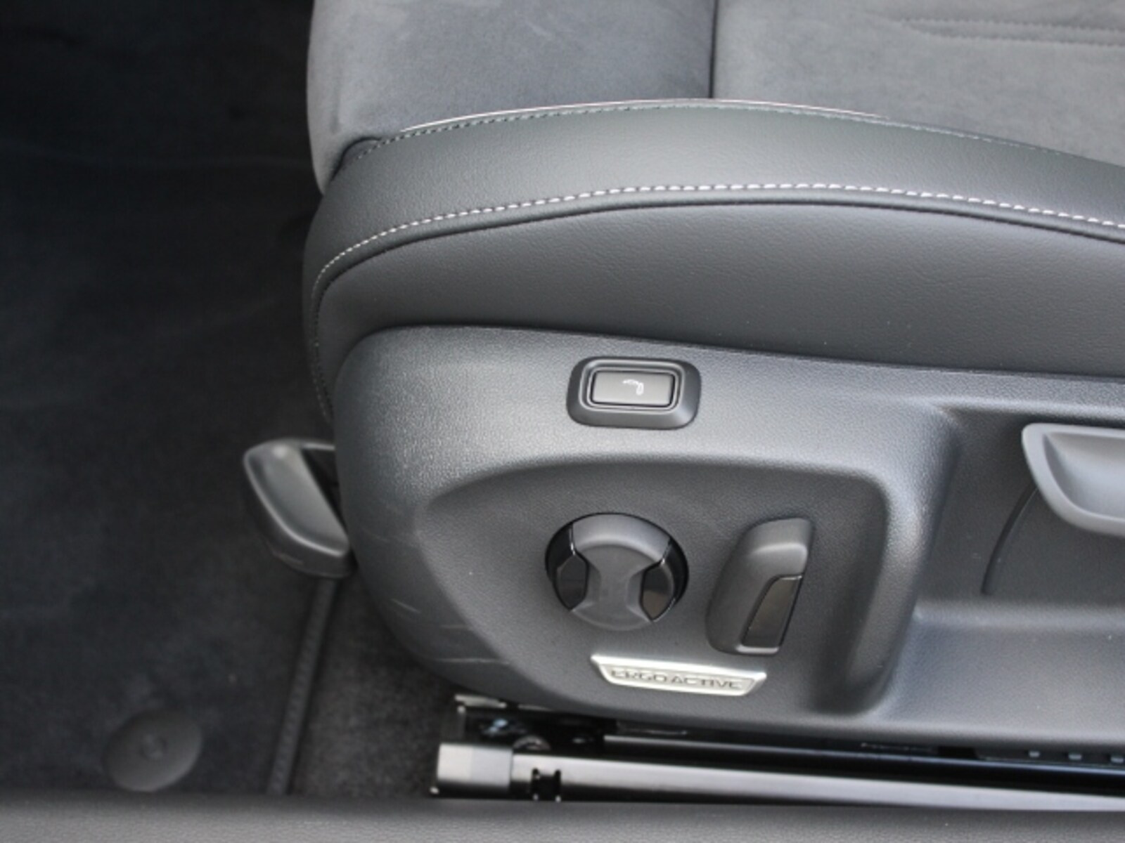 Volkswagen Passat – Bild 7