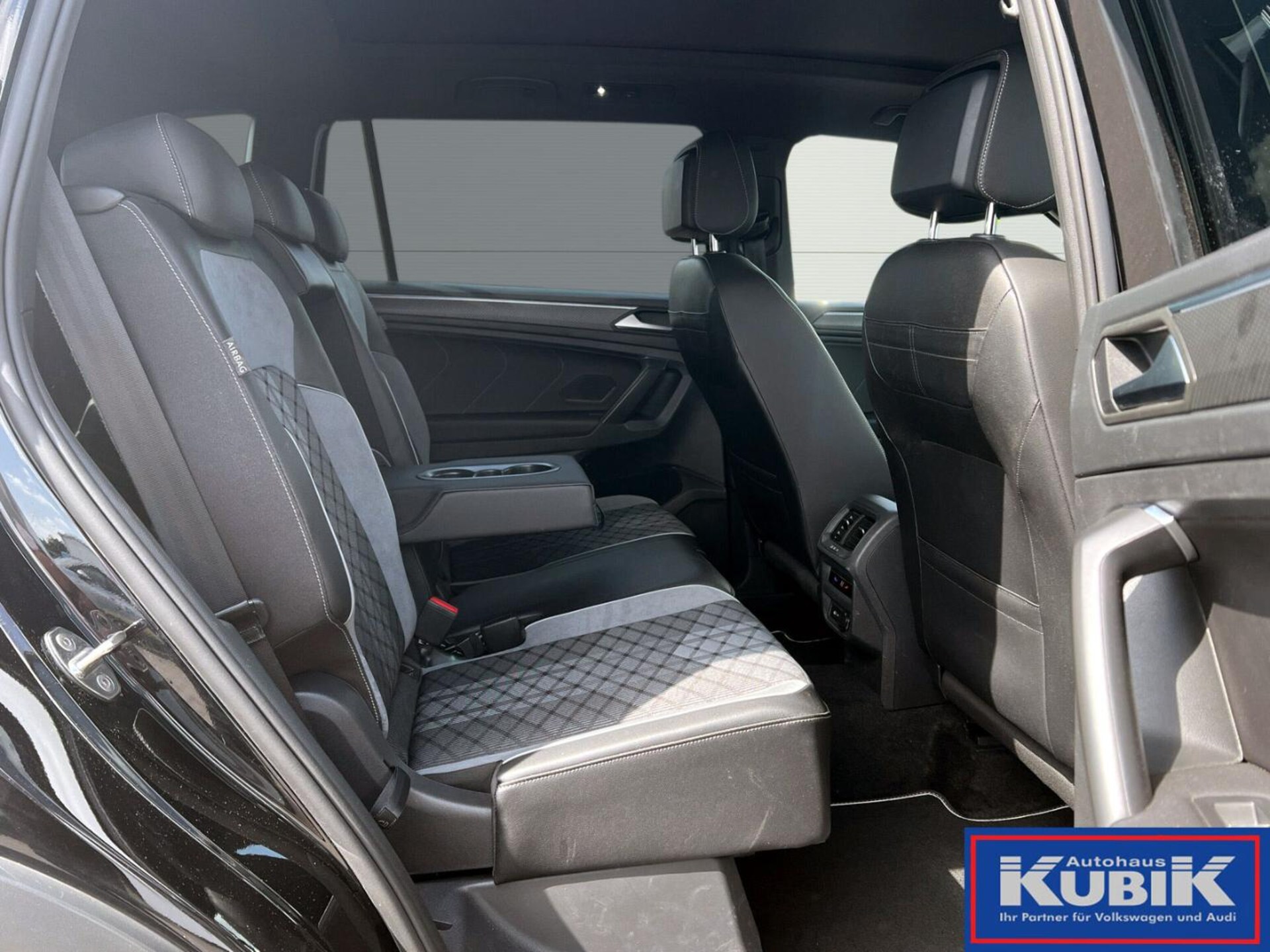 Volkswagen Tiguan Allspace R-Line
