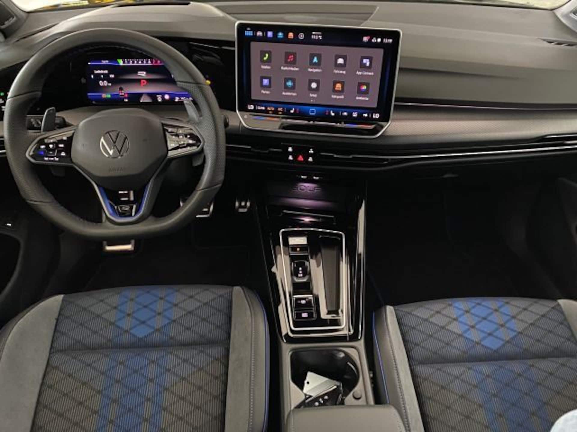 Volkswagen Golf Variant R