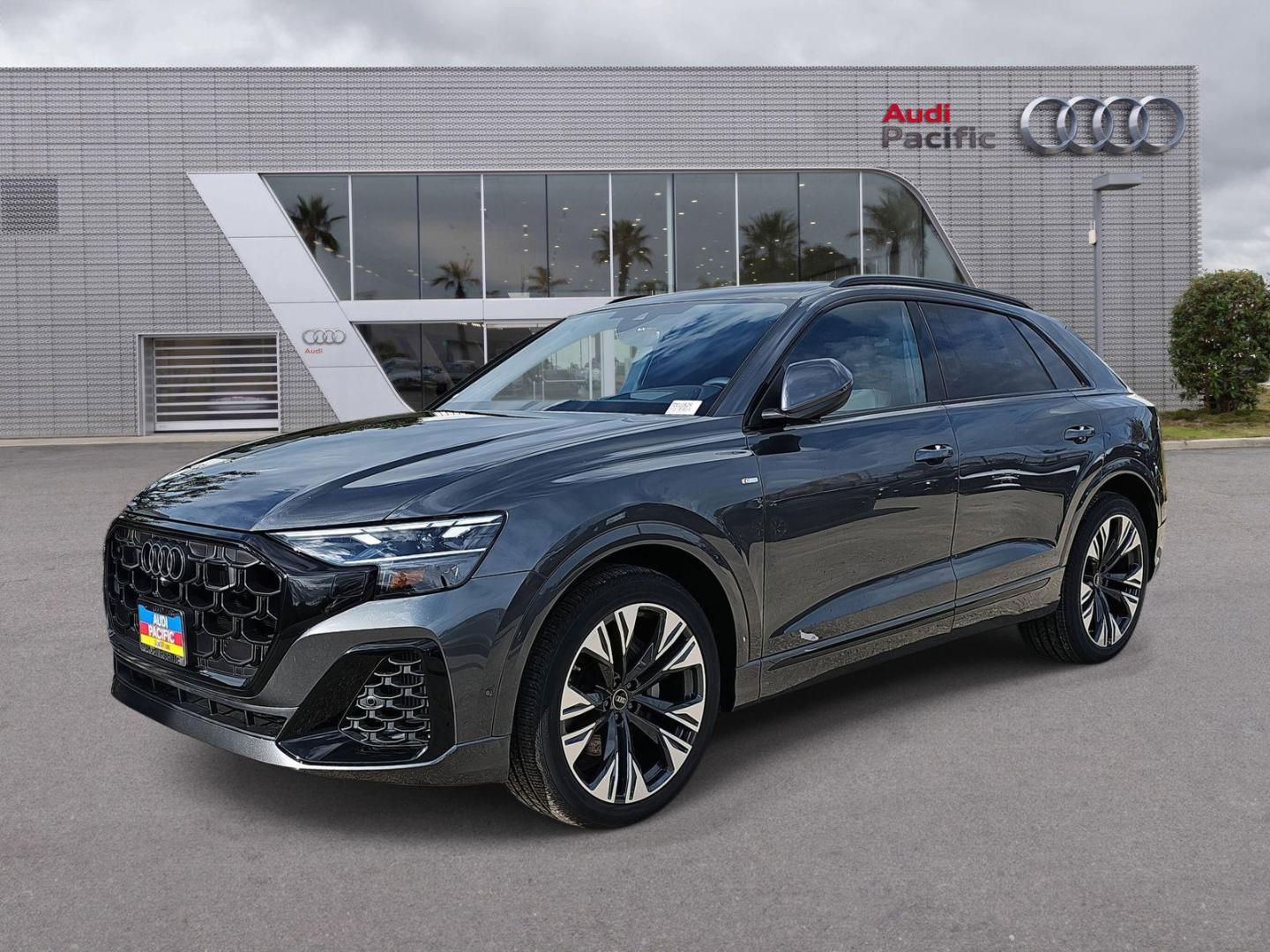 2026 Audi Q8 55 Prestige Tiptonic quattro's photo
