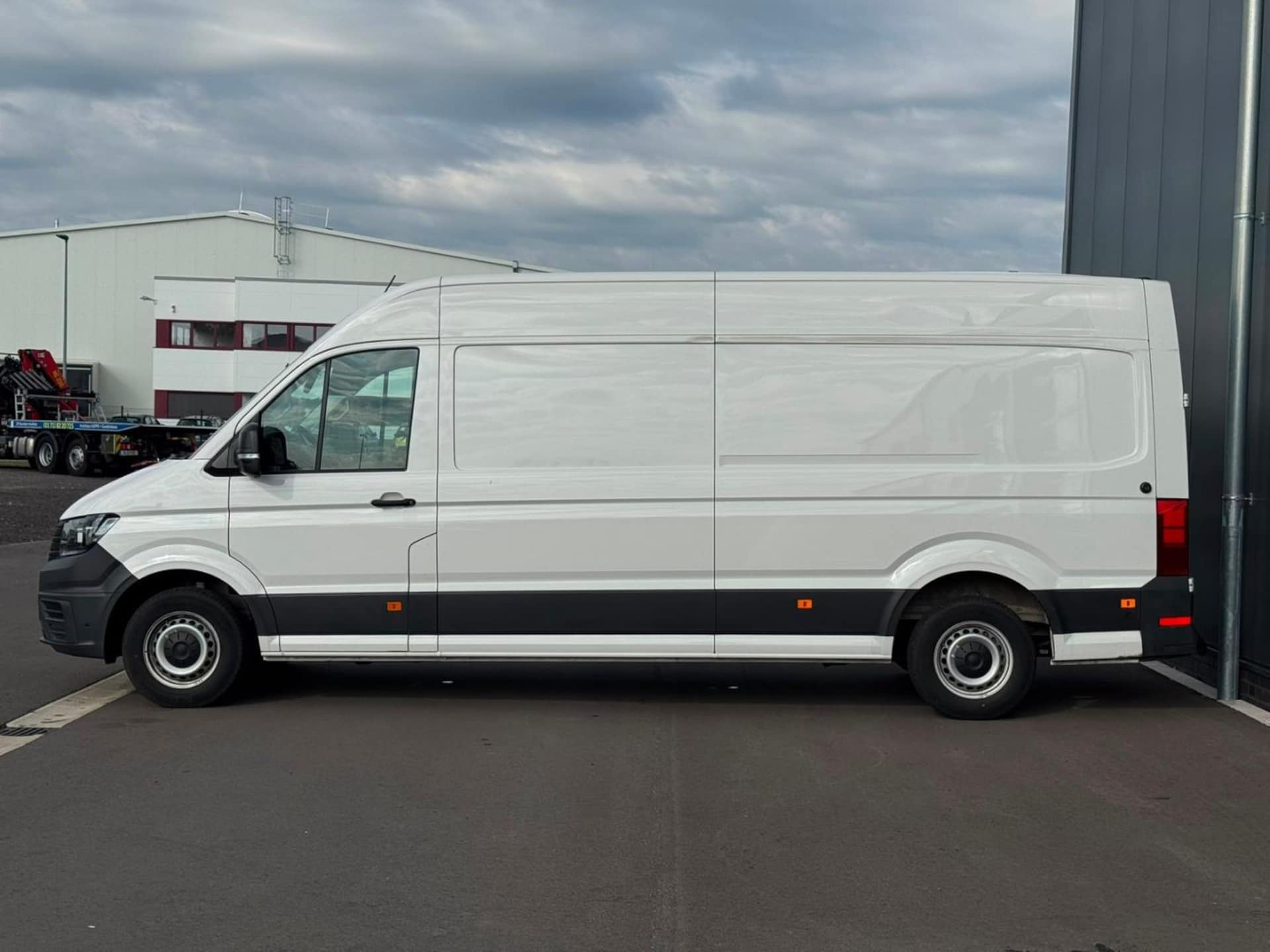 Volkswagen Crafter Kasten langer Radstand