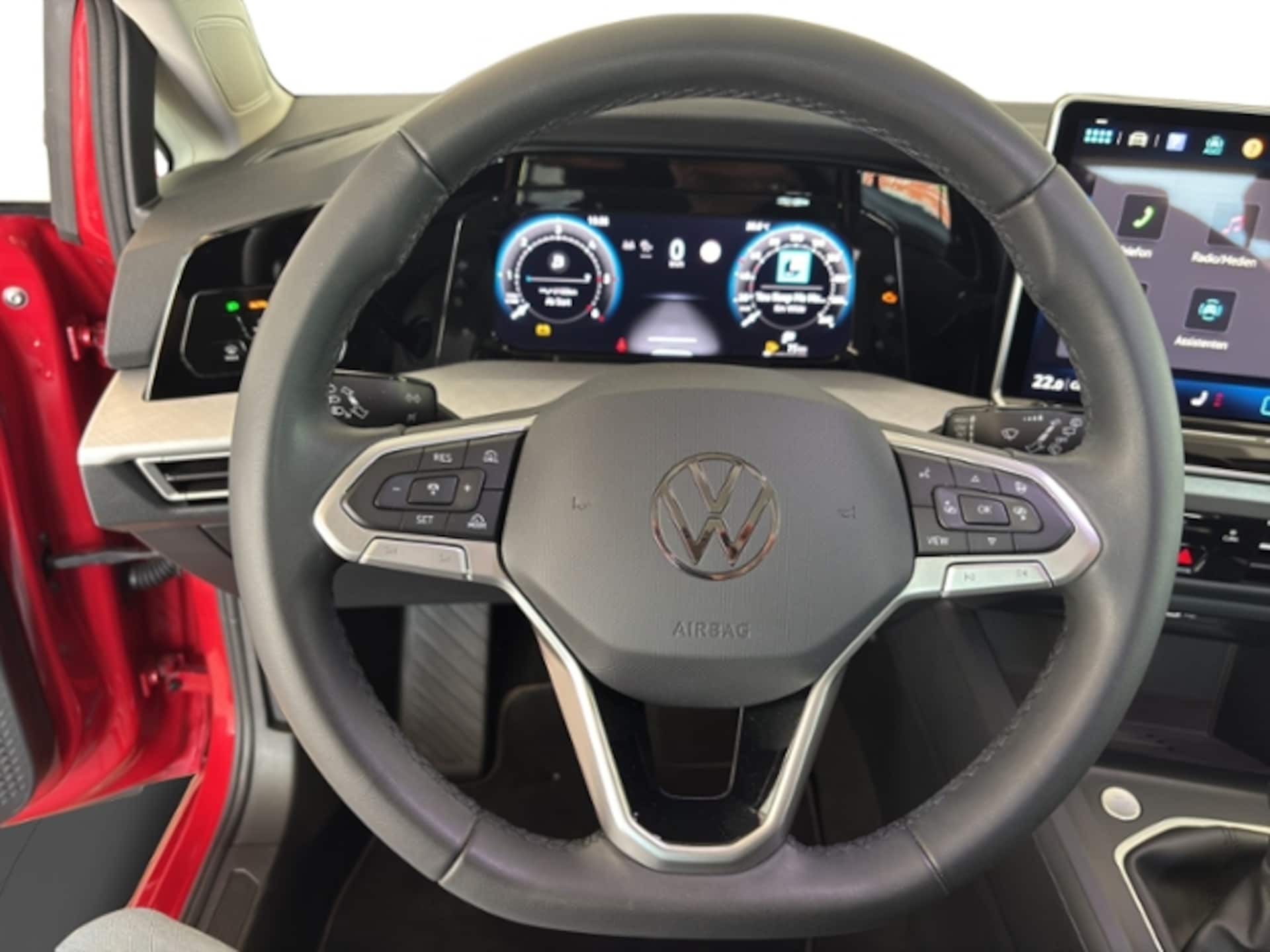 Volkswagen Golf Life
