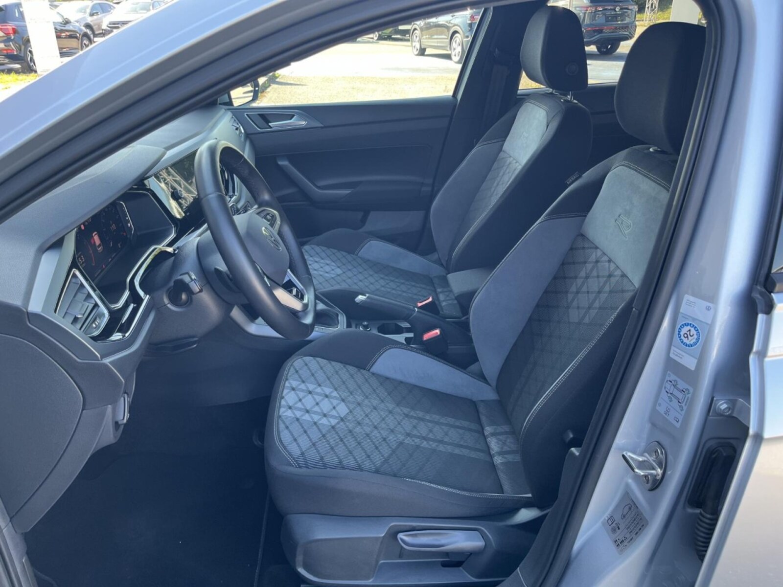 Volkswagen Polo – Bild 8