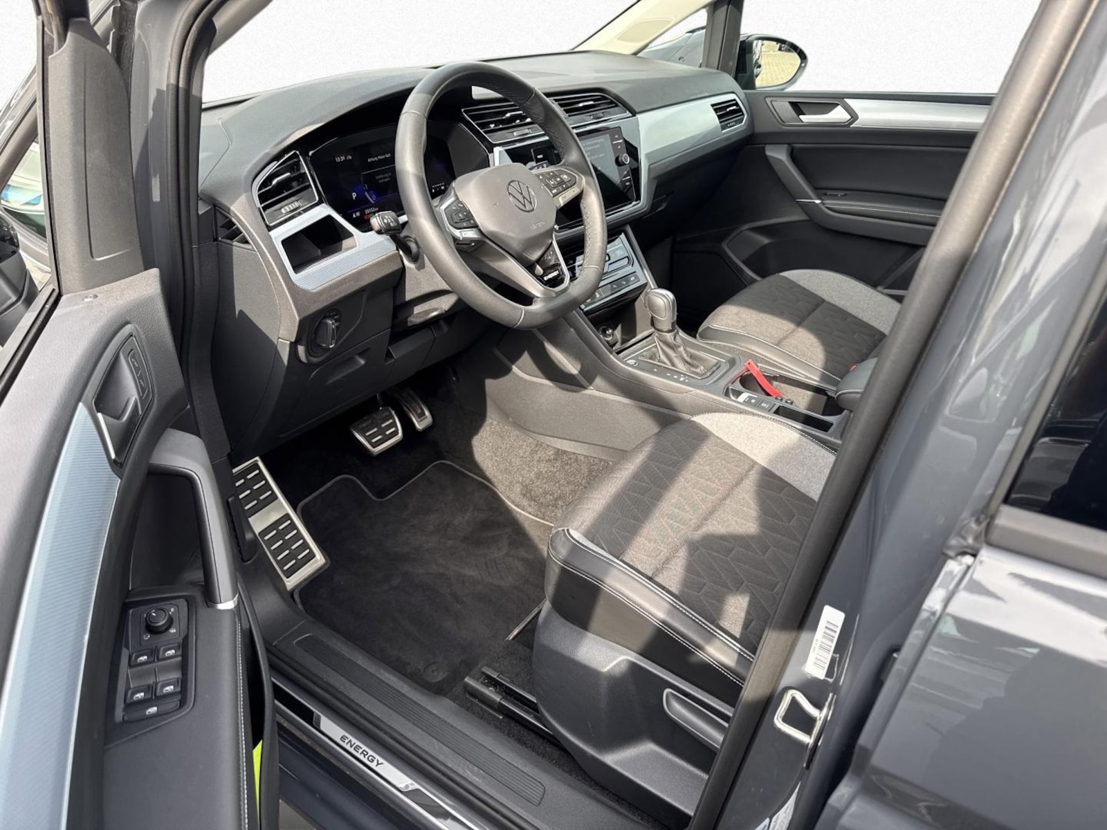 Volkswagen Touran – Bild 13