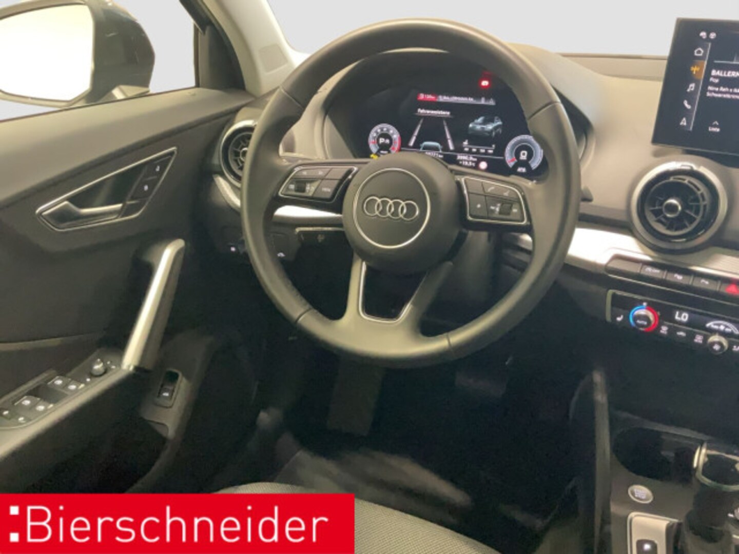 Bild über Audi Q2 advanced 40 TFSI quattro S tronic - für weitere Informationen kontaktieren Sie den Audi Partner
