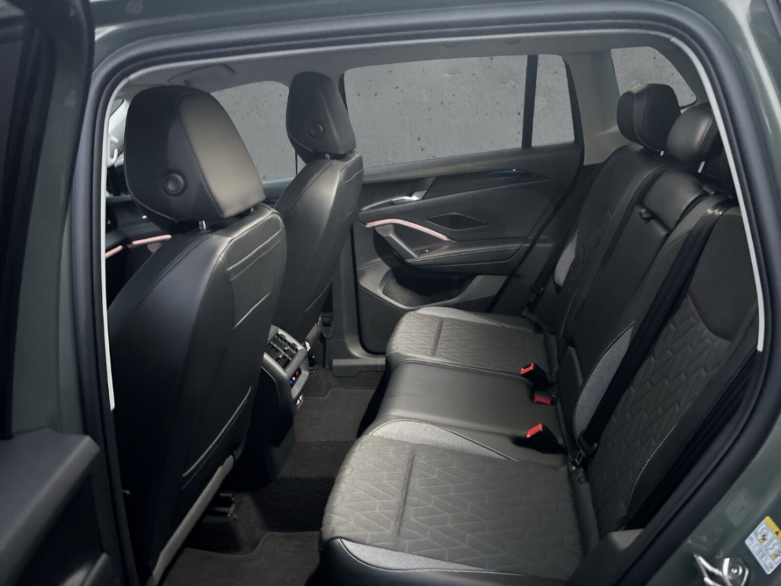Volkswagen Tiguan – Bild 8