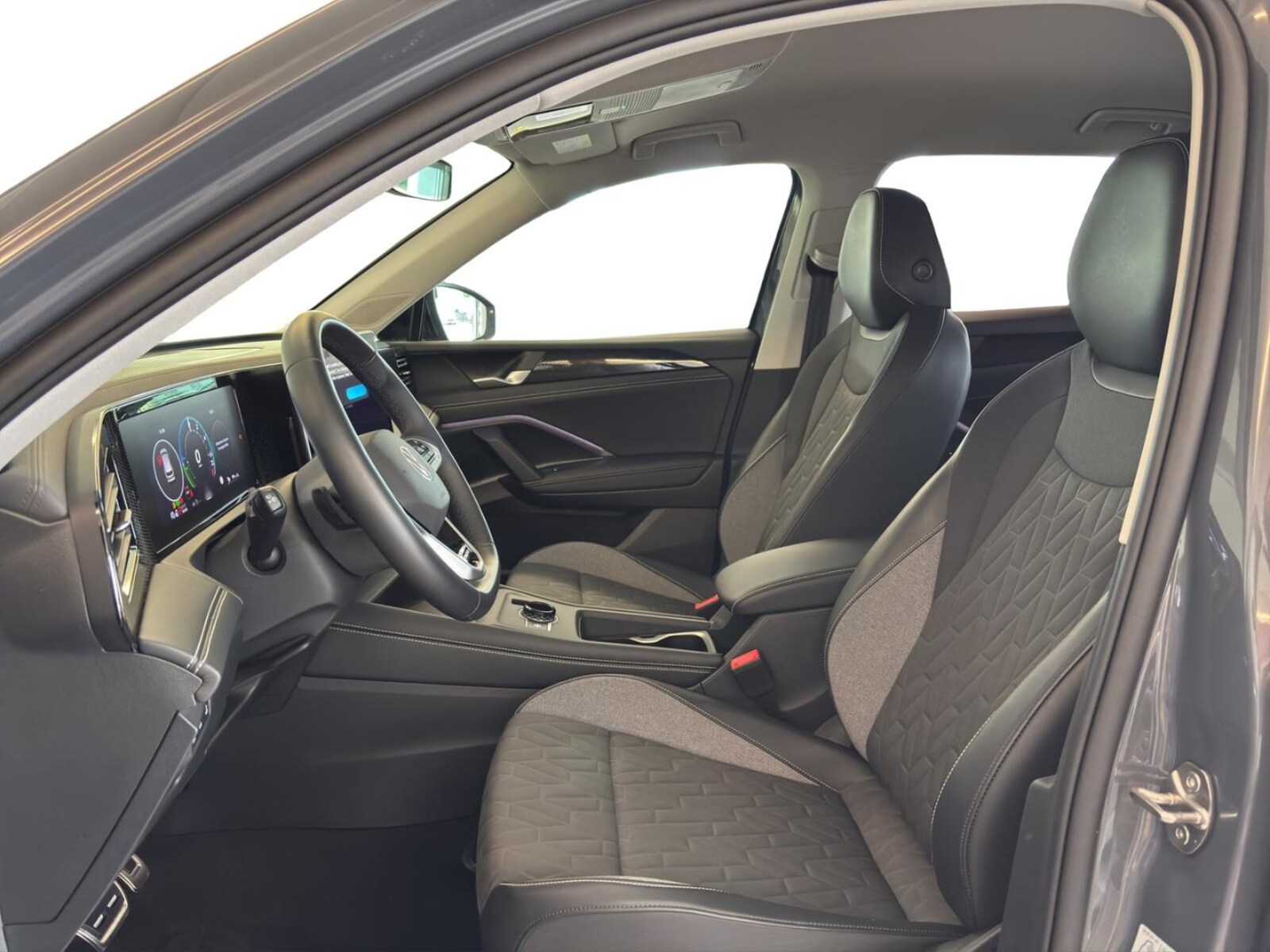 Volkswagen Tiguan – Bild 8