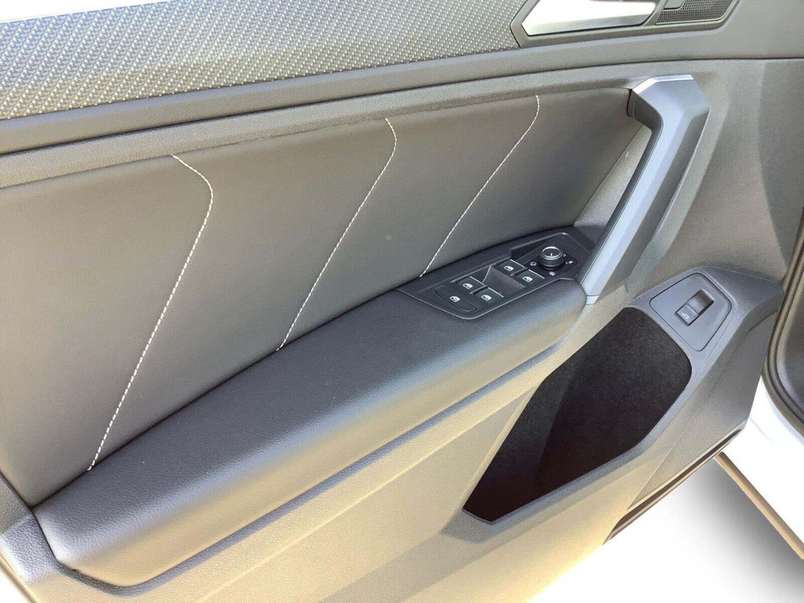 Volkswagen Tiguan – Bild 16