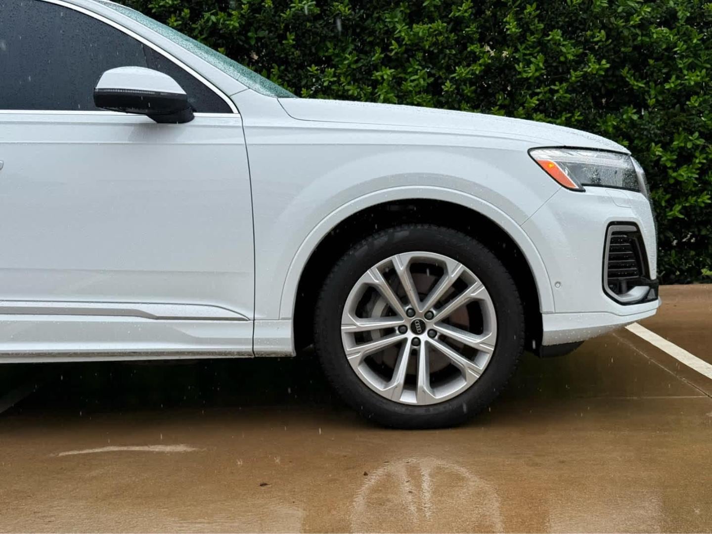 WA1LVBF73SD009361