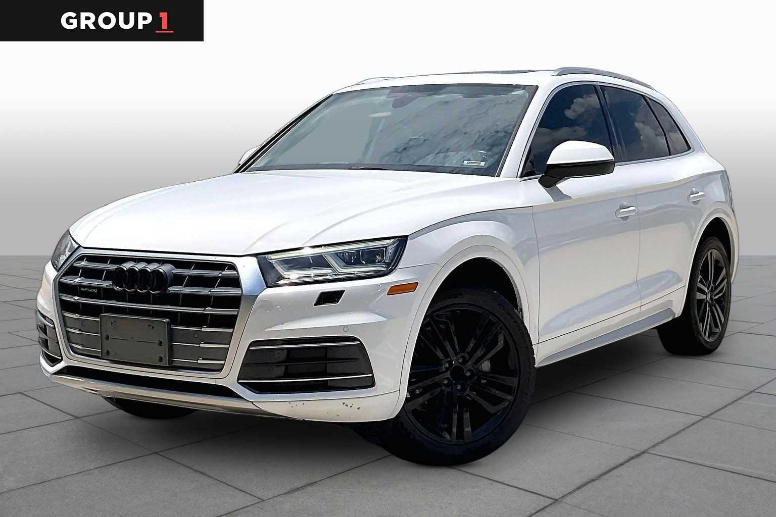 2018 Audi Q5 2.0T quattro S tronic Premium Plus's photo