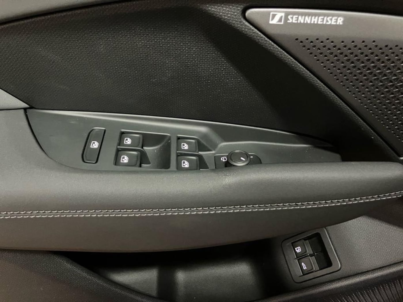 CUPRA Terramar 1.5 TSI e-Hybrid DSG 150 kW (204 CV) — photo 12