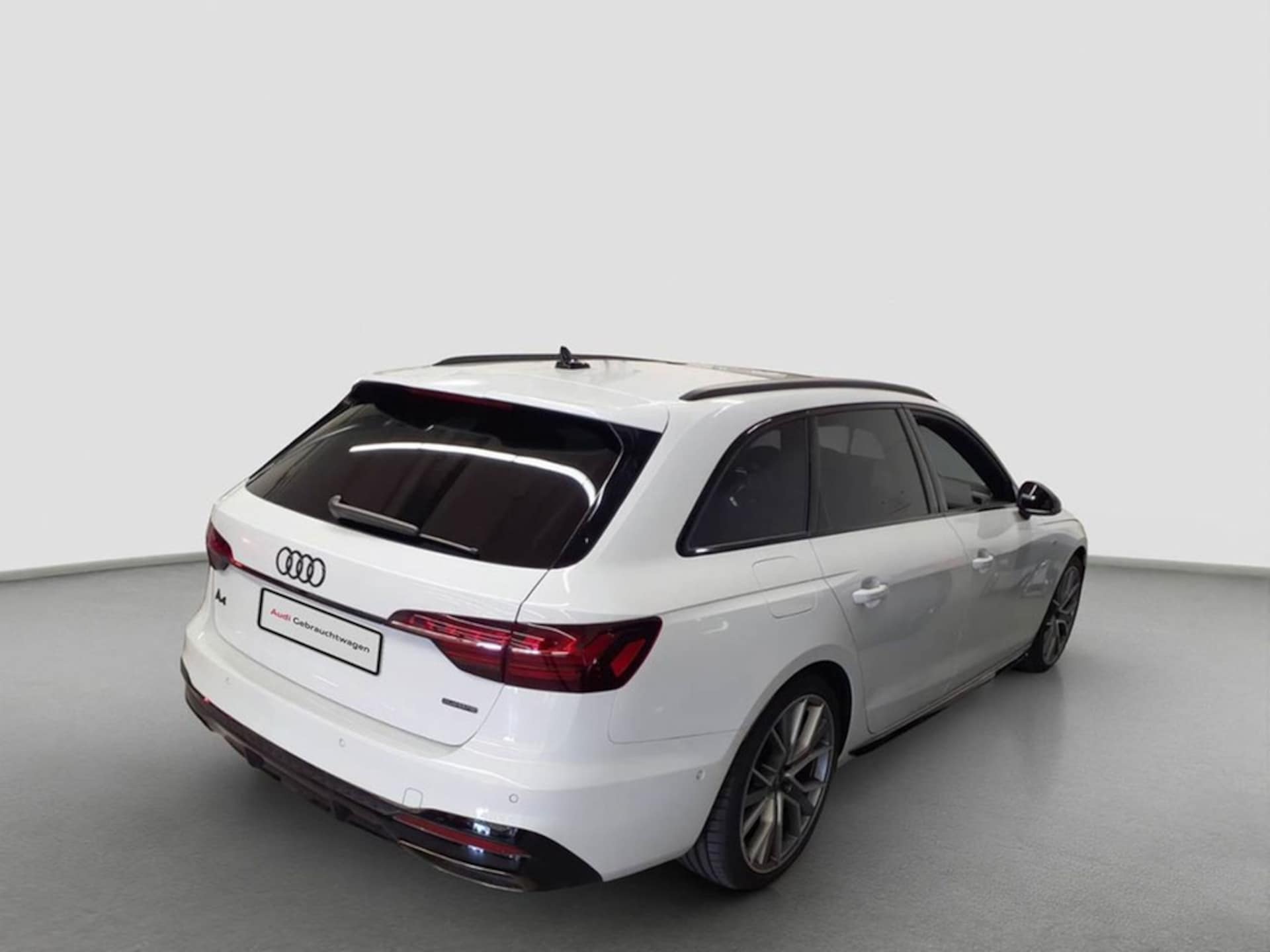 Audi A4 Avant S line