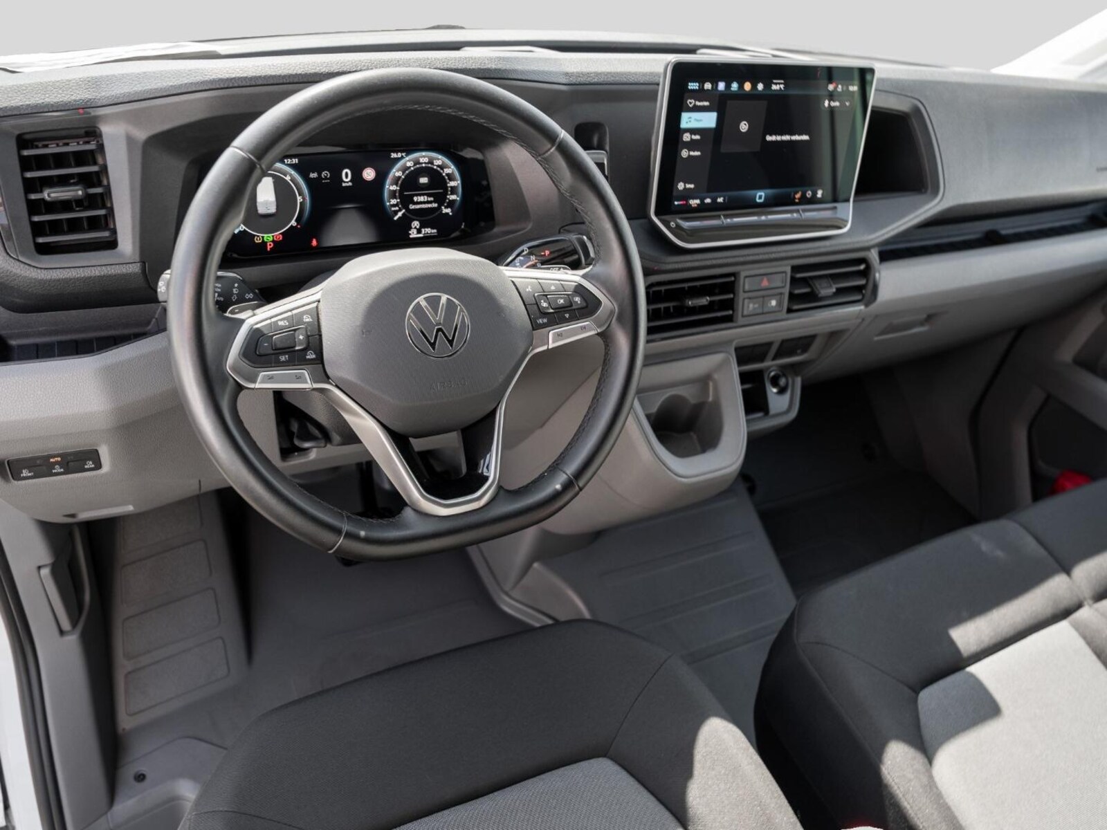 Volkswagen Crafter Kasten mittlerer Radstand – Bild 8