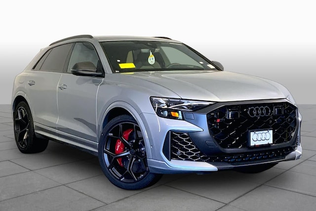 2026 Audi RS Q8 SUV performance