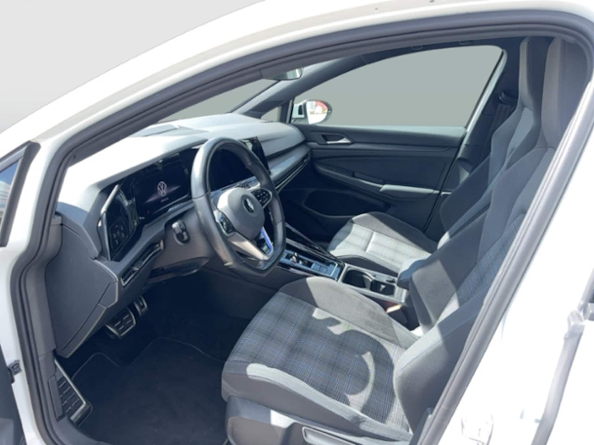 Volkswagen Golf GTE