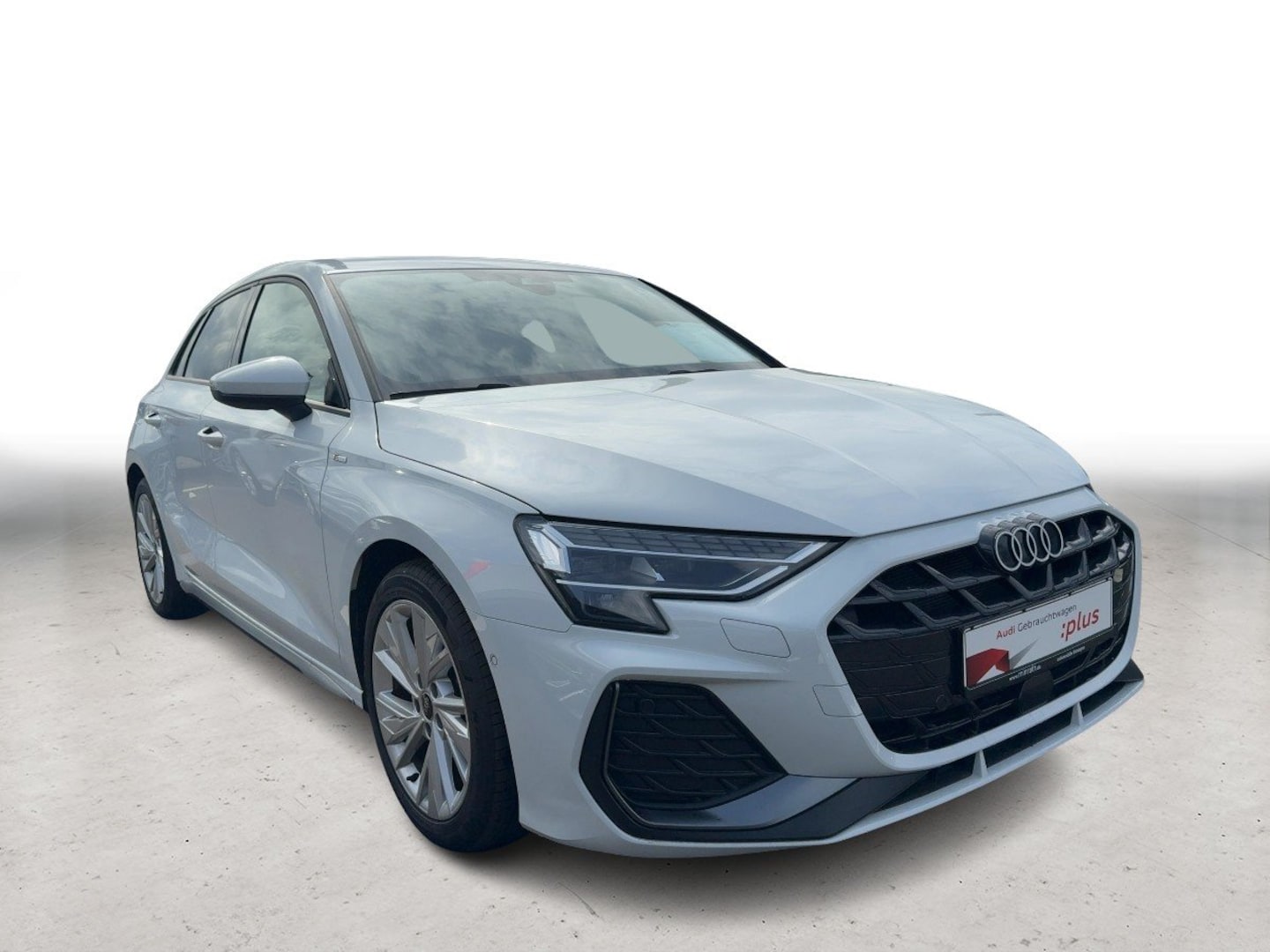 Bild über Audi A3 Sportback S line 35 TFSI S tronic - für weitere Informationen kontaktieren Sie den Audi Partner
