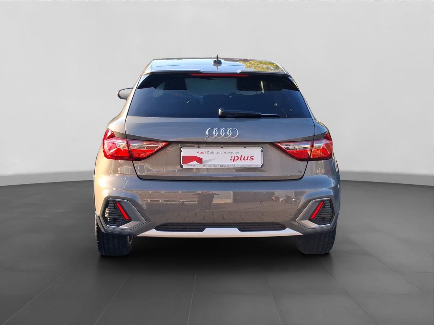 Bild über Audi A1 allstreet 30 TFSI Schaltgetriebe - für weitere Informationen kontaktieren Sie den Audi Partner