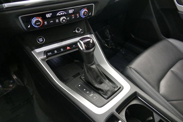 2024 Audi Q3 S Line Premium - Photo 18