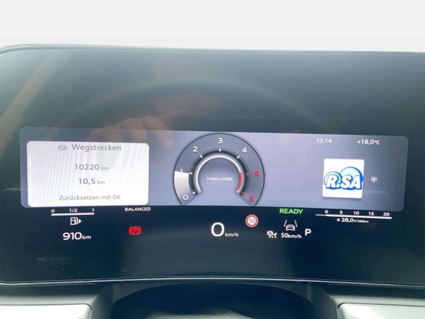 Bild über Audi Q3 SUV TDI 110 kW S tronic - für weitere Informationen kontaktieren Sie den Audi Partner