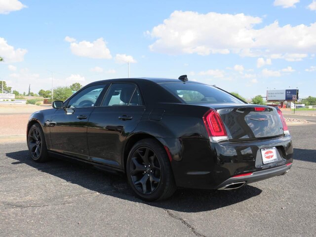 2023 Chrysler 300