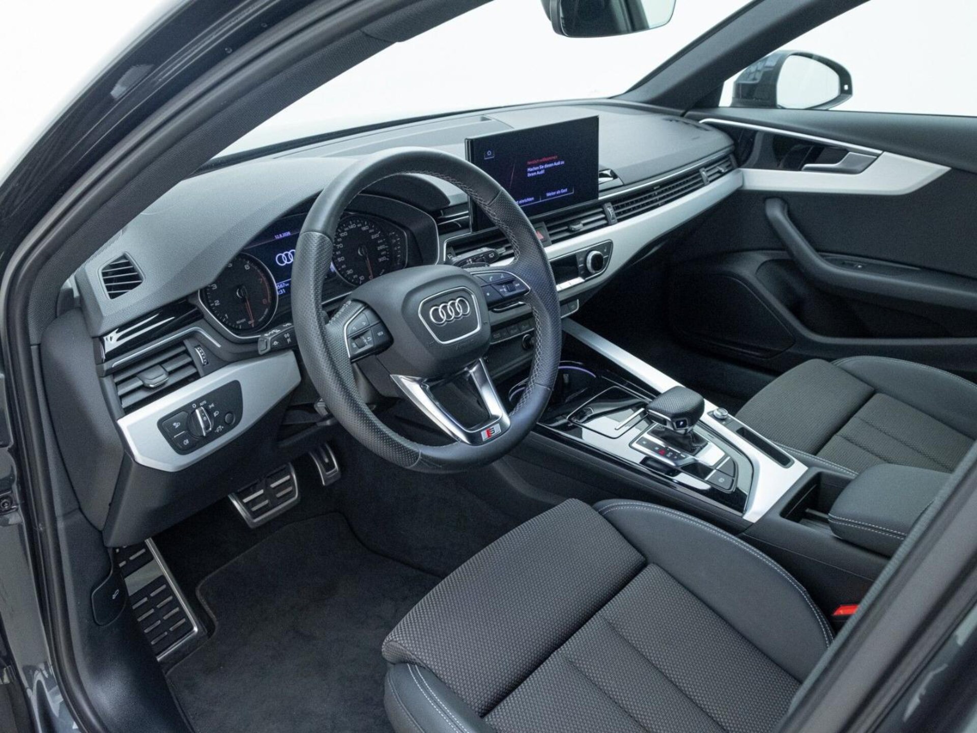 Audi A4 Avant Advanced