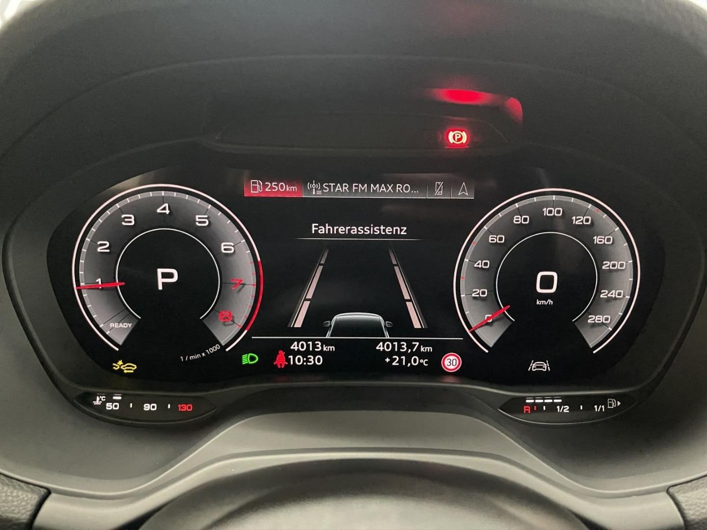 Bild über Audi Q2 advanced 35 TFSI 110(150) kW(PS) S tronic - für weitere Informationen kontaktieren Sie den Audi Partner