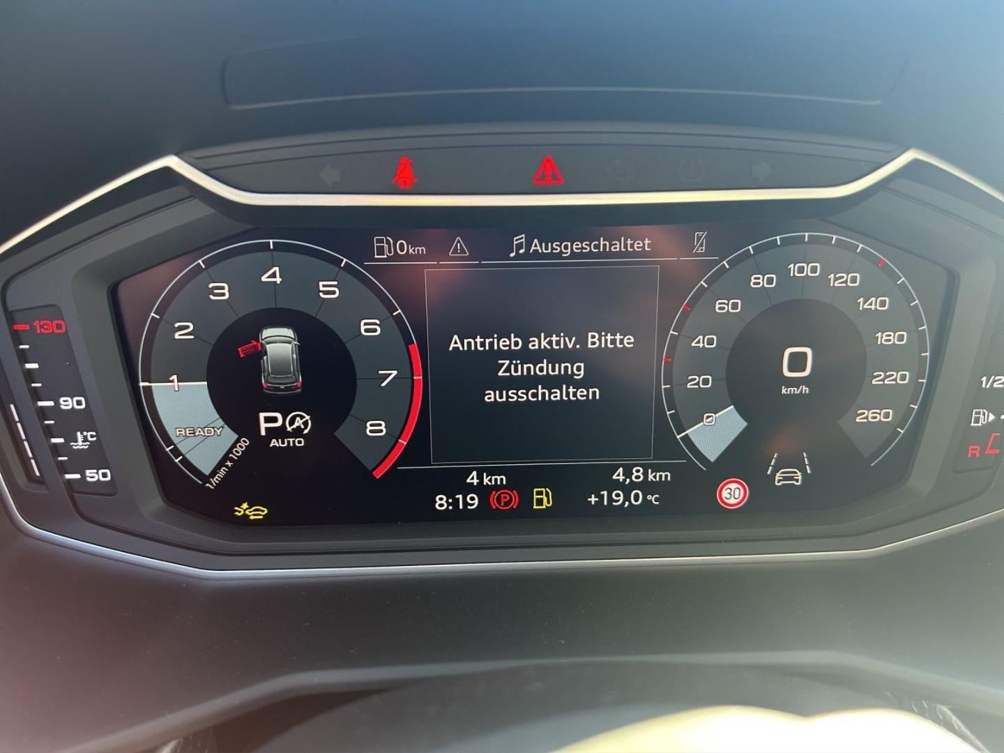 Bild über Audi A1 Sportback S line 30 TFSI 85(116) kW(PS) S tronic - für weitere Informationen kontaktieren Sie den Audi Partner