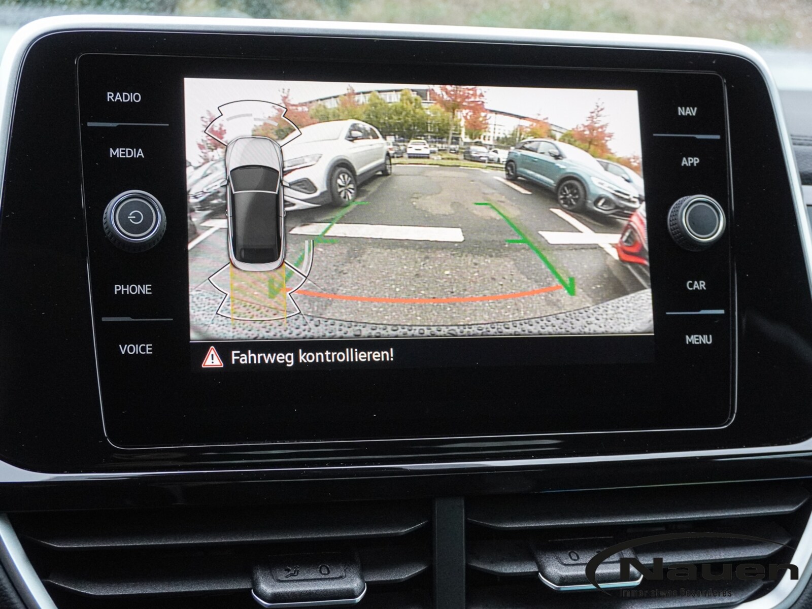 Volkswagen T-Roc Cabriolet – Bild 11