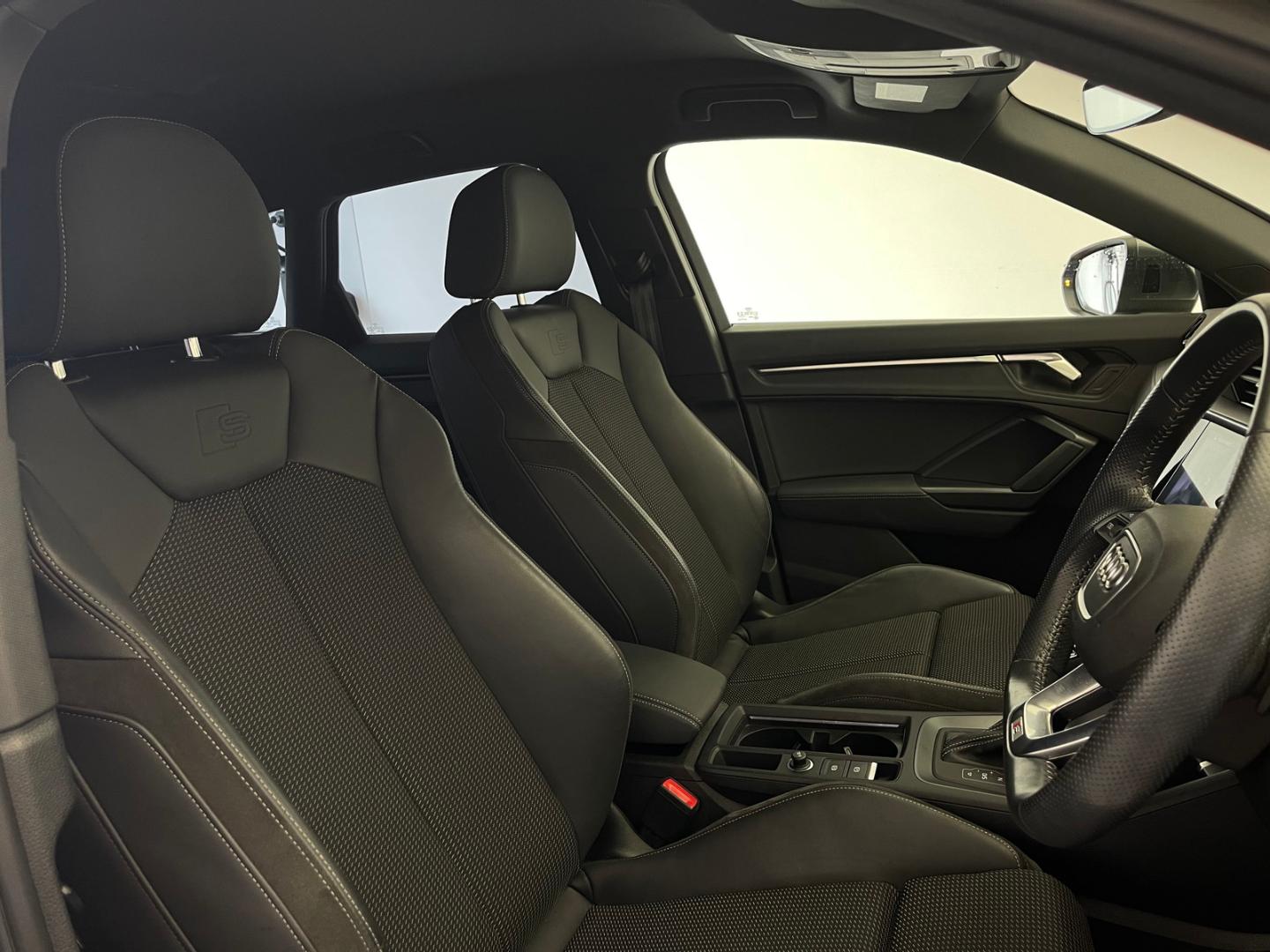 Image about Audi Q3 35 TDI quattro S line 110(150) kW(PS) S tronic