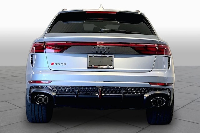 2026 Audi RS Q8 SUV performance