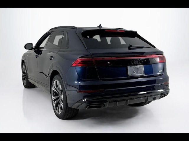 2026 Audi Q8