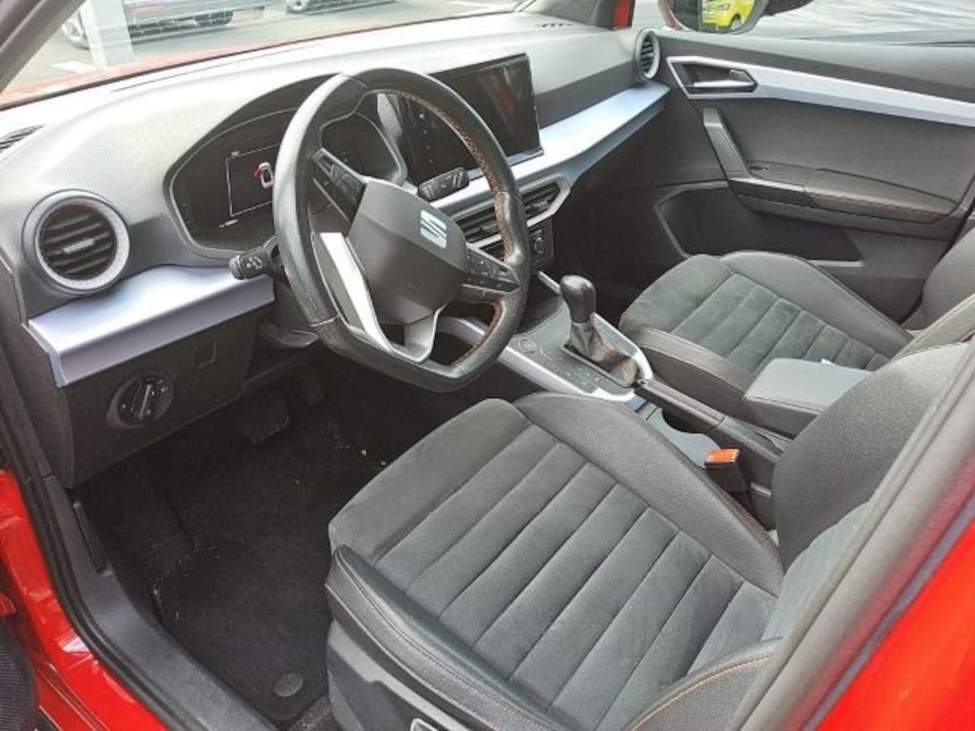 SEAT Arona FR