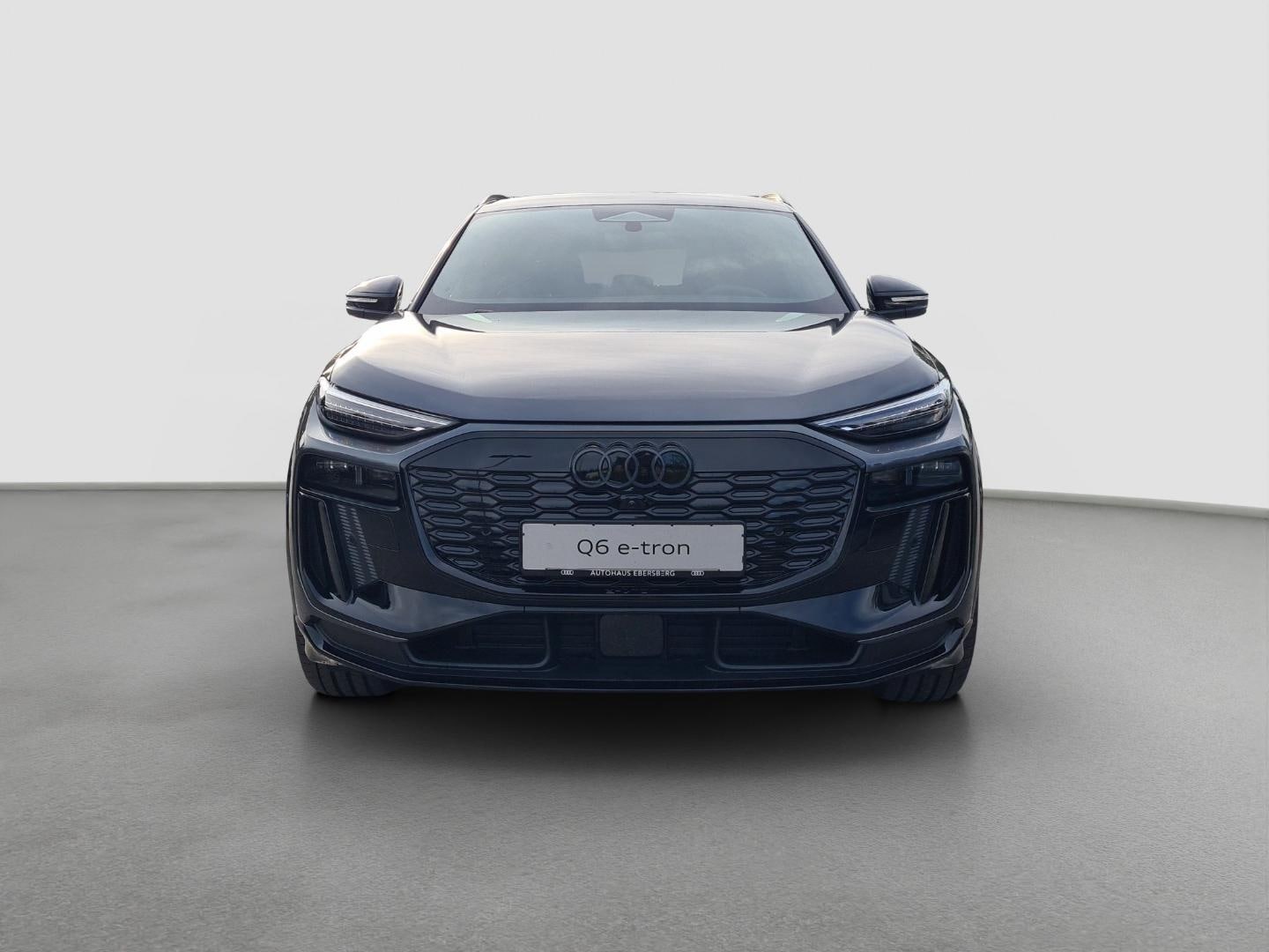 Bild über Audi Q6 SUV e-tron S line business e-tron quattro 315 kW - für weitere Informationen kontaktieren Sie den Audi Partner