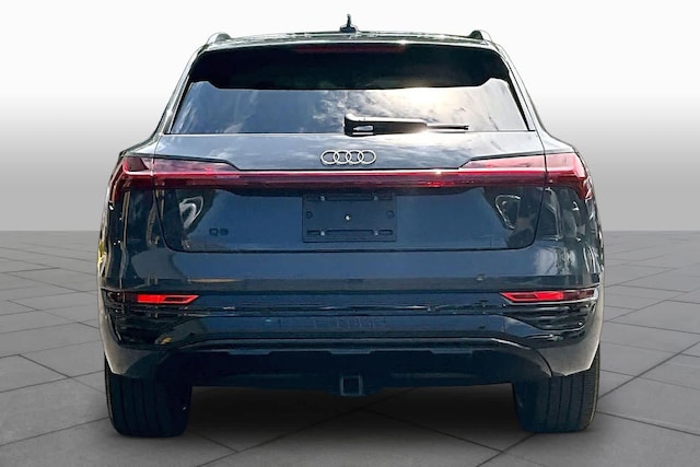2024 Audi Q8 e-tron