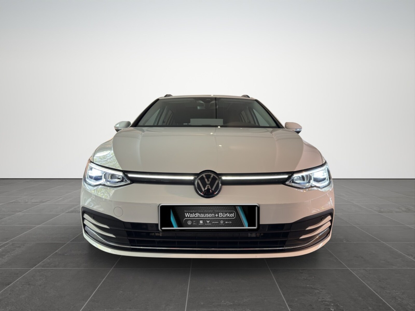 Volkswagen Golf Variant – Bild 2